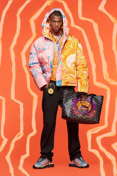 Look 32